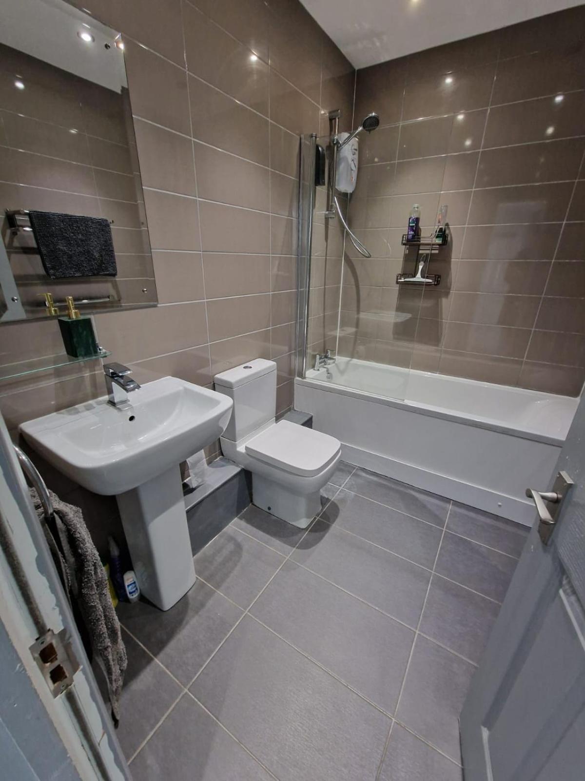 Smart Town Centre Apartments ノーザンプトン エクステリア 写真